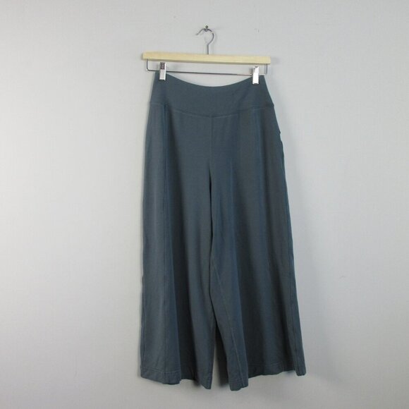 lululemon athletica Pants - Lululemon Blissed Out Culottes 21" Women 6 Grey Wide Leg Cropped Travel Work 472